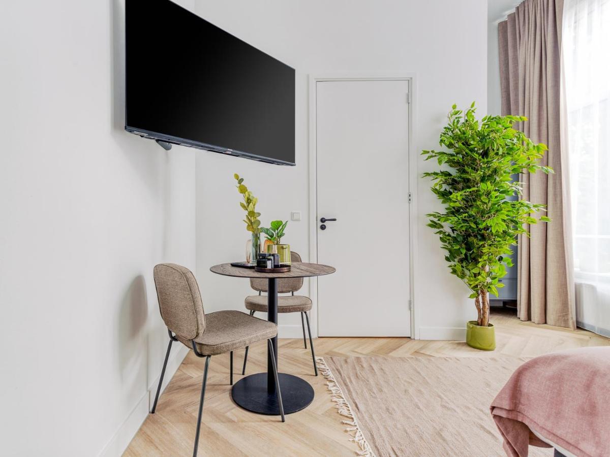 City Rooms Amsterdam Hemonystraat - Digital Access Exterior foto